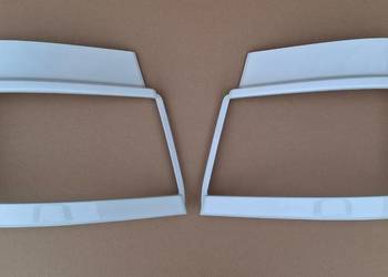 SCANIA R S OBUDOWA RAMKA REFLEKTORA OSŁONA PRAWA BIAŁA 2592645