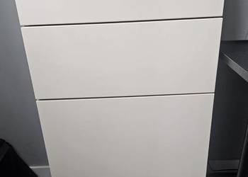 Sprzedam komodę firmy Vox