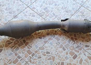 katalizator 2x Toyota Yaris Verso 1.3 benz. 2003rok