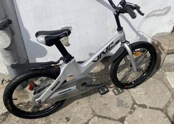 Rower dla dziecka ot 3 do 8 lat. Stan roweru jak nowy , Rama z Titanium.