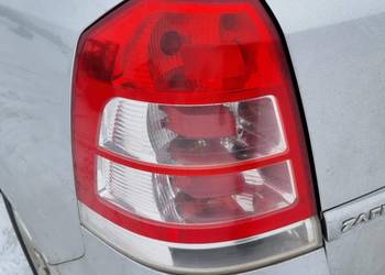 lampa tylna lamy tył tylne Opel Zafira B lift/przedlift