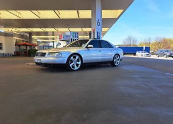 Audi S8 D2 quattro polift 2000