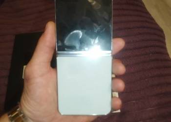 Sprzedam Samsung Galaxy Z Flip 5 256gb