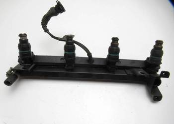 LISTWA WTRYSKOWA WTRYSKIWACZE BMW E30 1714710 1.6 100KM