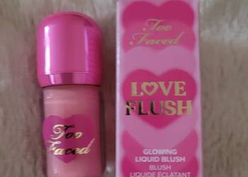 Róż do policzków Too Faced Love Flush Blush