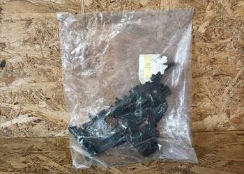 AUDI A3 S3 ŚLIZG ZDERZAKA PRAWY PRZÓD 8Y0807183