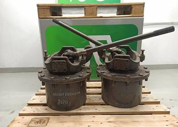 Zwolnica Zwrotnica Półoś Massey Ferguson 8670 (7700602863)