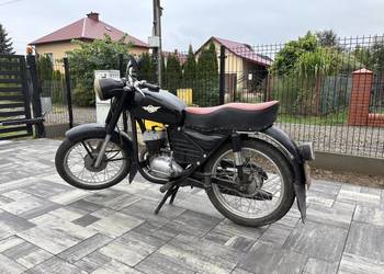 WSK 125 M06B1 plomba na silniku