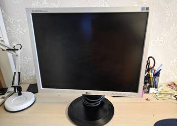 Monitor LG 20 cali
