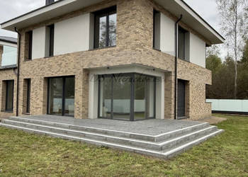 dom z 4 sypialniami i garażem stan deweloperski+