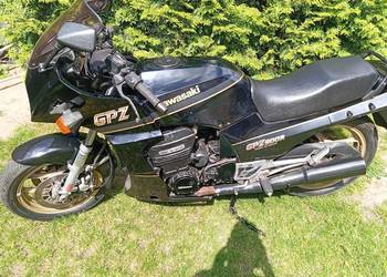 Kawasaki GPZ 900r