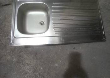 Zlewozmywak jednokomorowy.