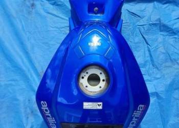 Aprilia TUONO V4 1100 rsv 2016 zbiornik paliwa bak