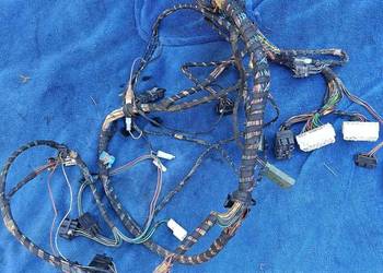 BMW 5 e34 Wiazka  przewodow  kokpitu,konsoli .licznika.