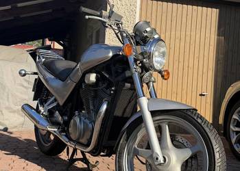 Suzuki VX800