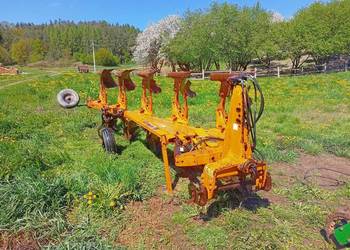 Sprzedam pług huard/kuhn varimaster 120!! Sprzedam pług huard/kuhn varimaster 120!!