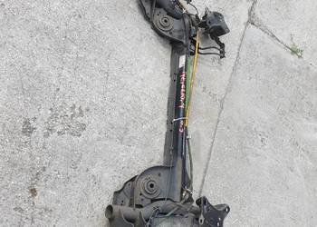 RENAULT CLIO IV OS BELKA ZAWIESZENIA TYL