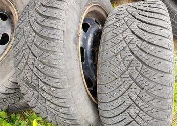 Komplet kół - opon wielosezonowych 195/60 R15