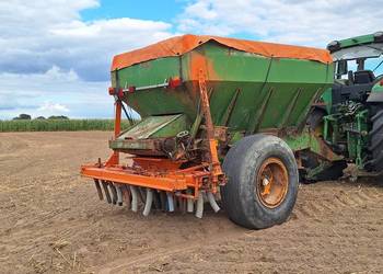 Rozsiewacz do wapna wapniarka bredal amazone zg zgb 5000 piast