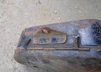 Dkw  nz 250,350 puszka na klucze ,schowek