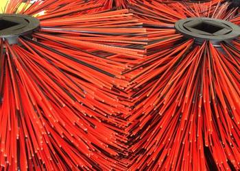 Szczotka zamiatarka - fi 550 mm, dł. 1000 walcowa - MixPET Szczotka zamiatarka - fi 550 mm, dł. 1000 walcowa - MixPET