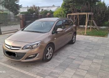 Opel Astra J