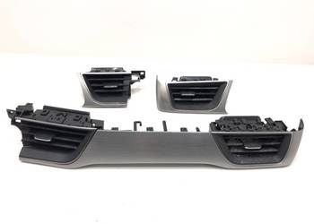 KRATKA NAWIEWU PRZÓD RENAULT CAPTUR II 687501725R Crossover WENTYLACJI