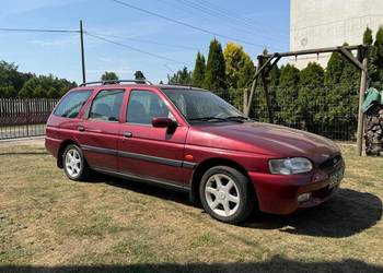 Ford Escort 1.8 TD – 1999 | Od nowości w jednych rękach