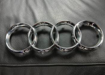 Audi A4 B6 Emblemet na przód przedni grill oryginalny z defektem 8Z0853605