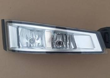 VOLVO FH4 FM HALOGEN PRAWY LAMPA PRZECIWMGIELNA 22332594