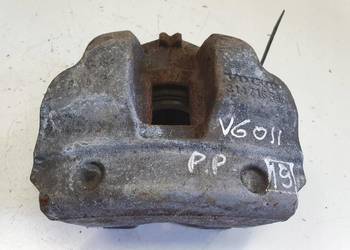 Volvo S60 II V60 I PRZEDNI ZACISK HAMULCOWY prawy przód pasażera 31471664