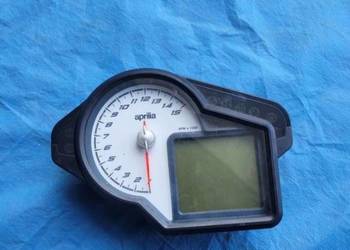 Aprilia TUONO V4 1100 rsv 2016 licznik prędkościomierz zegar