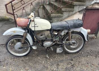 MZ TROPHY 125 Es
