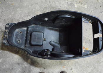 Kymco Grand Dink 125/250 bagażnik nocnik