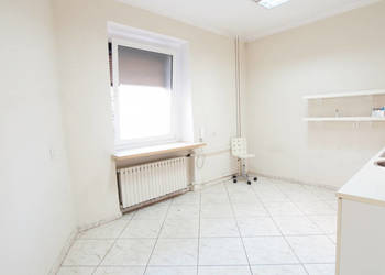 Sprzedaż Lokal użytkowy 26 m2.kamienica, parter