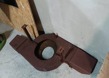 Przystawka sadownicza do rozsiewacza lejek