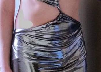 Letnia,odwazna sukienka,rozm.S