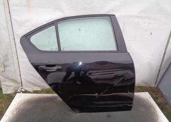DRZWI PRAWE TYŁ SKODA OCTAVIA III SEDAN LF9R  12-
