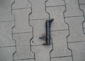 vw golf 5 v spryskiwacz reflektora lampy prawy 1k6955978a oryginalny vw golf 5 v spryskiwacz reflektora lampy prawy 1k6955978a oryginalny