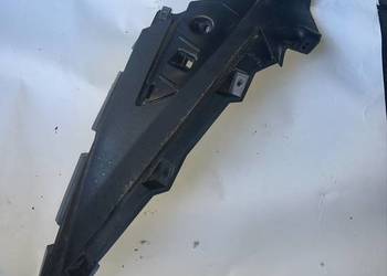 Osłona obudowa wypełnienie zadupka lewa Piaggio Beverly 400 hpe 22r