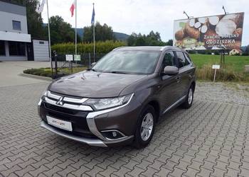 Mitsubishi Outlander 2.2DI-D 150KM 4WD 4x4 7osobowy Ksenony Navi Hak