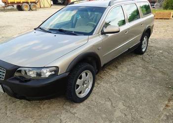 VOLVO XC70 2.4T