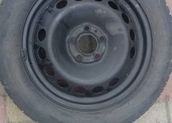 Felgi stalowe z oponami zimowymi Volvo v50