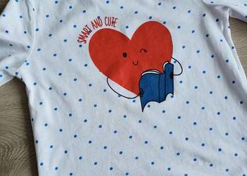 Bluzka koszulka dziewczęca na długi rękaw biała w niebieskie kropki 116