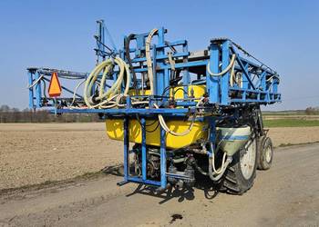 Opryskiwacz delvano 800l 21m