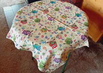 Obrus gobelinowy z motywem sówek