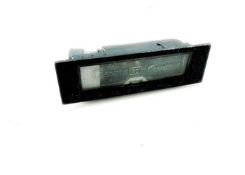 LAMPKA TABLICY REJESTRACYJNEJ ALFA ROMEO 156