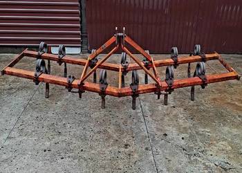 Agregat ścierniskowy Massey Ferguson