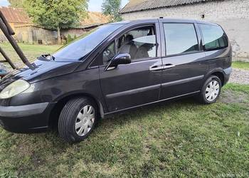 Sprzedam Citroen C8 z przebiegiem 148 tyś i z nową instalację gazową