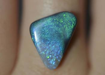 NATURALNY SZLACHETNY OPAL AUSTRALIJSKI